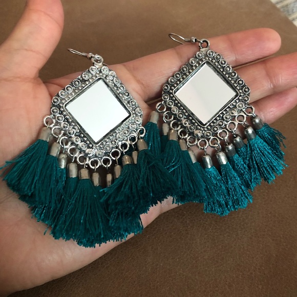 Jewelry - Mirror tassel earrings